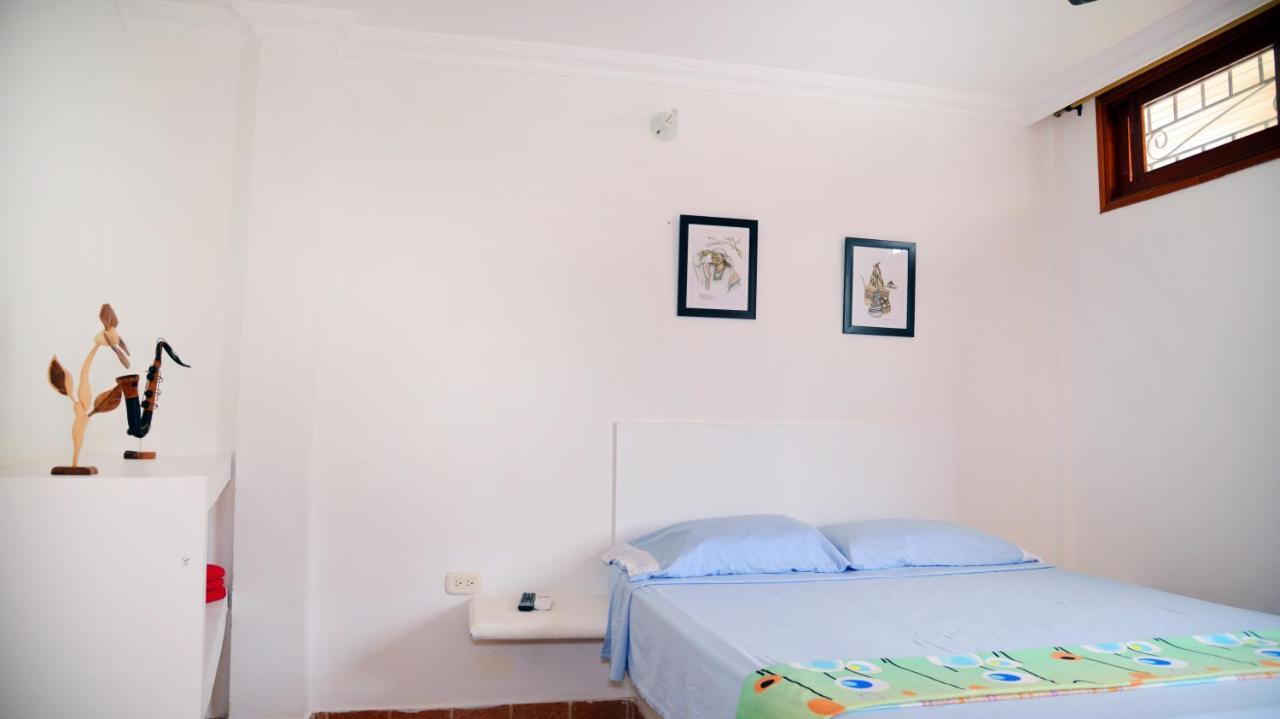 Hostal Dumbira Taganga Exteriör bild